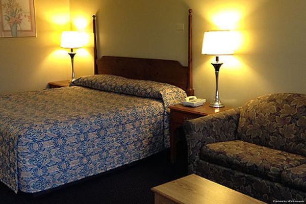 MCCLELLAN INN ANNISTON (Anniston)